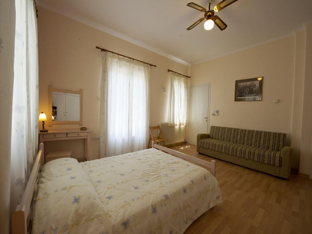 Anemos Apartment Parga Room photo